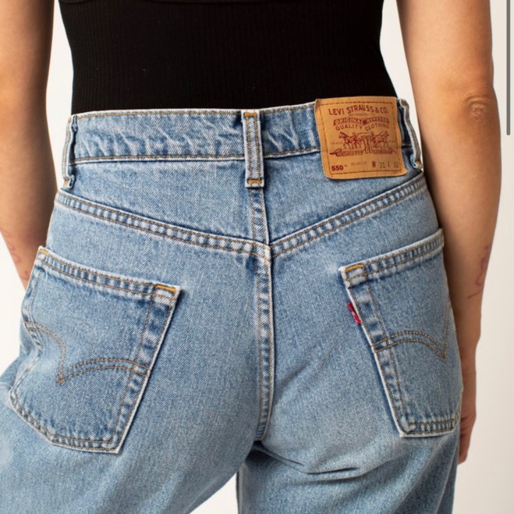 Authentic Hi-Rise Levis 550